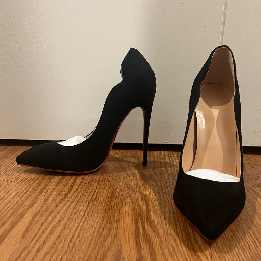 New red bottom heels